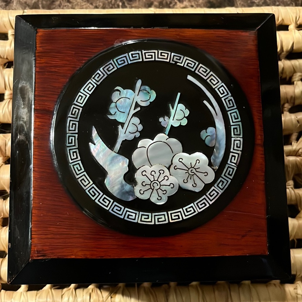 Vintage Lacquer 2 Piece Mother of Pearl Inlaid Box